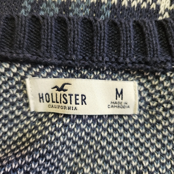 Hollister Cardigan Women's Small Blue Red Plaid Cropped Button Up Sweater - Picture 3 of 4